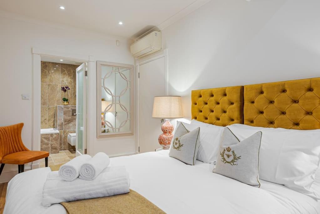 Chic Belgravia Hideaway With Private Patio 10 Mins To Harrods Londýn Exteriér fotografie