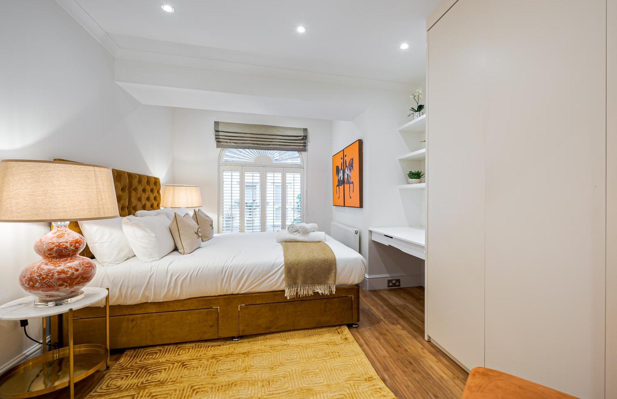 Chic Belgravia Hideaway With Private Patio 10 Mins To Harrods Londýn Exteriér fotografie