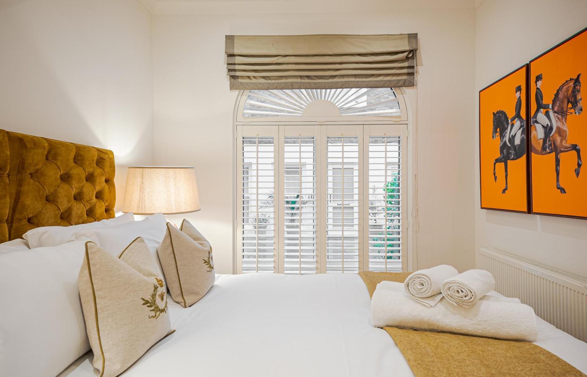 Chic Belgravia Hideaway With Private Patio 10 Mins To Harrods Londýn Exteriér fotografie