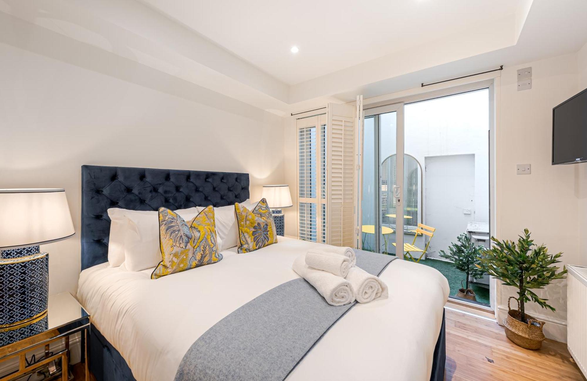 Chic Belgravia Hideaway With Private Patio 10 Mins To Harrods Londýn Exteriér fotografie